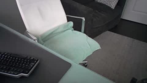 ds689655 online show from February 5, 2025, 8:25 pm