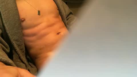 Snapshot of dt51114 chatting on December 19, 2024, 4:24 pm StraightStroker online show from December 19, 2024, 4:24 pm