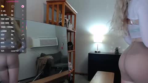 dualipa_unseen online show from October 11, 2025, 7:12 pm