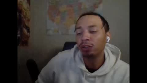 dubz07 online show from November 15, 2025, 3:52 pm