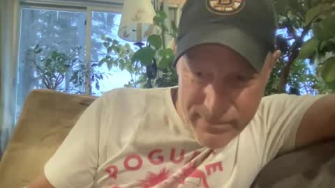 Snapshot of dudeinnh chatting on February 2, 2025, 9:56 pm Steve online show from February 2, 2025, 9:56 pm