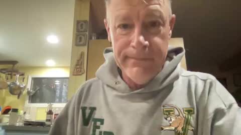 Snapshot of dudeinnh chatting on September 22, 2025, 10:28 am Steve online show from September 22, 2025, 10:28 am