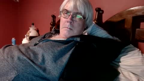 Doug online show from January 1, 2025, 12:43 am