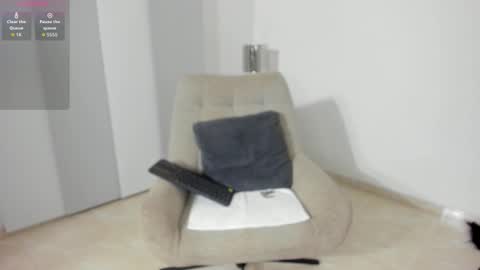 Dulce online show from November 13, 2025, 9:41 am