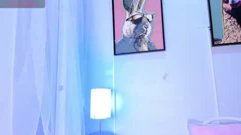 Snapshot of dulce__fiore07 chatting on June 24, 2026, 12:04 pm dulce__fiore07 online show from June 24, 2026, 12:04 pm