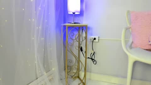 Snapshot of dulce__fiore07 chatting on July 6, 2026, 12:02 pm dulce__fiore07 online show from July 6, 2026, 12:02 pm
