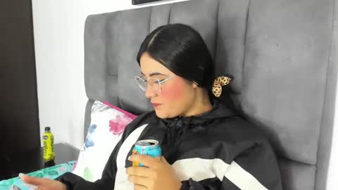 Dulce amg online show from February 3, 2025, 11:42 am