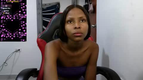Snapshot of dulce_camx chatting on July 17, 2026, 3:24 am dulce_camx online show from July 17, 2026, 3:24 am