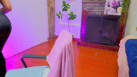 C E L E S T E  online show from March 9, 2026, 5:39 pm