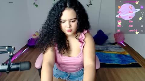 Dulce online show from February 27, 2025, 8:20 pm