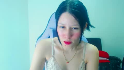 Snapshot of dulce_mauren chatting on February 10, 2026, 10:41 am dulce_mauren online show from February 10, 2026, 10:41 am