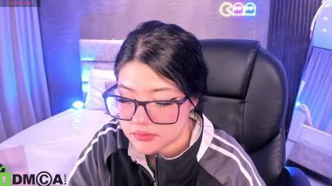 Dulce Rose online show from April 5, 2026, 3:04 am