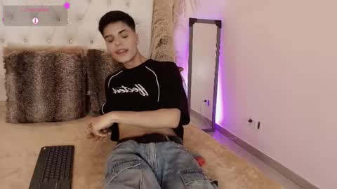 Snapshot of dulcey_ chatting on November 4, 2025, 9:14 pm Dulcey online show from November 4, 2025, 9:14 pm