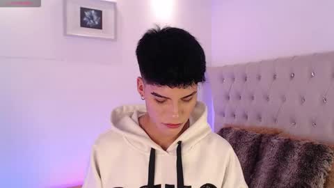 Snapshot of dulcey_ chatting on November 8, 2025, 4:45 am Dulcey online show from November 8, 2025, 4:45 am