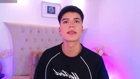 Snapshot of dulcey_ chatting on November 24, 2025, 4:34 am Dulcey online show from November 24, 2025, 4:34 am