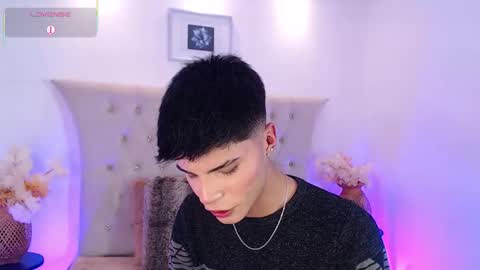 Snapshot of dulcey_ chatting on November 26, 2025, 4:24 am Dulcey online show from November 26, 2025, 4:24 am