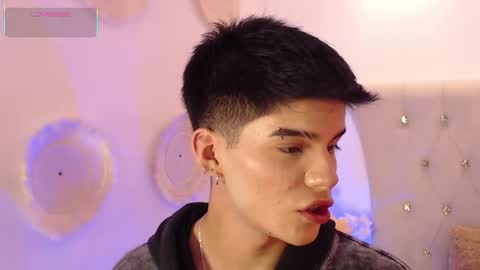 Snapshot of dulcey_ chatting on December 5, 2025, 3:37 am Dulcey online show from December 5, 2025, 3:37 am