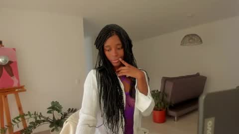 Snapshot of duna_du chatting on July 2, 2026, 8:04 pm My birthday is tomorrow November 30 online show from July 2, 2026, 8:04 pm