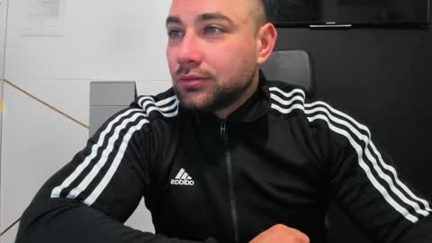 DuncanStone online show from December 5, 2025, 4:54 am