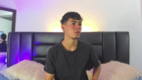 Thomas and Noah online show from April 22, 2026, 11:23 am