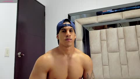 Snapshot of duran_dhikol1 chatting on February 1, 2025, 6:10 am duran_dhikol1 online show from February 1, 2025, 6:10 am