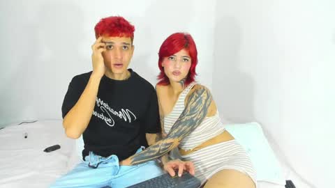 Snapshot of dust_couple chatting on April 29, 2026, 2:04 am Nicolle y Julian online show from April 29, 2026, 2:04 am