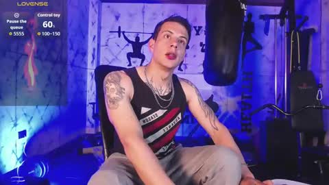 Dustin Sonne online show from November 24, 2025, 3:39 am