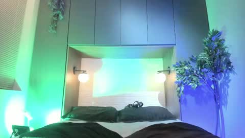 Snapshot of dustin_sonne chatting on April 27, 2026, 3:37 am Dustin Sonne online show from April 27, 2026, 3:37 am