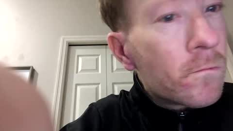 Snapshot of dustinthesweettalker chatting on October 31, 2025, 12:44 am Dustinthesweettalker online show from October 31, 2025, 12:44 am