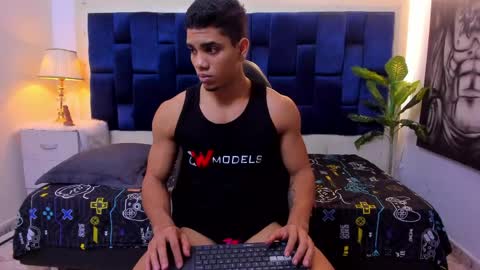 Snapshot of dustyn__michelle chatting on May 28, 2026, 1:41 pm DUSTYN MICHELLE online show from May 28, 2026, 1:41 pm