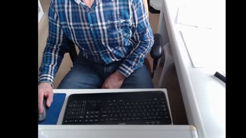 Snapshot of dutchpornking2 chatting on February 6, 2025, 12:05 pm dutchpornking2 online show from February 6, 2025, 12:05 pm