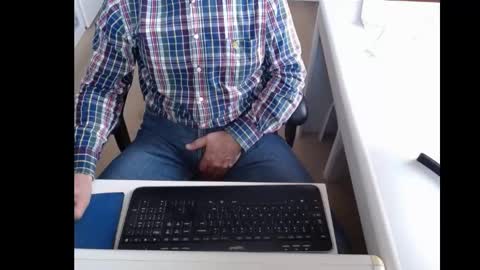 Snapshot of dutchpornking2 chatting on February 17, 2025, 8:09 am dutchpornking2 online show from February 17, 2025, 8:09 am