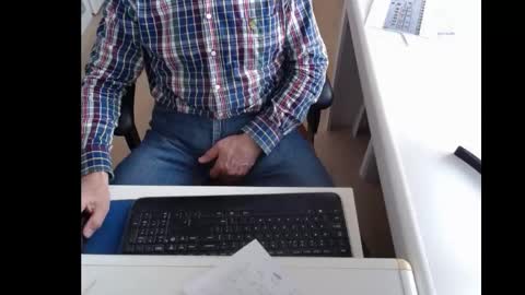 Snapshot of dutchpornking2 chatting on March 4, 2025, 8:24 am dutchpornking2 online show from March 4, 2025, 8:24 am