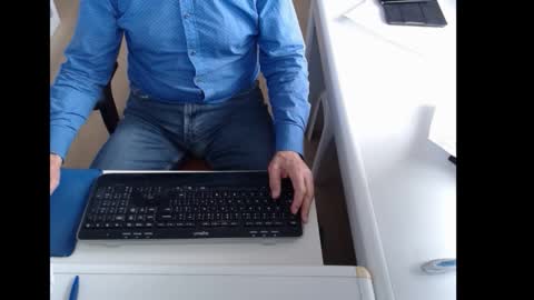 Snapshot of dutchpornking2 chatting on September 24, 2025, 9:01 am dutchpornking2 online show from September 24, 2025, 9:01 am