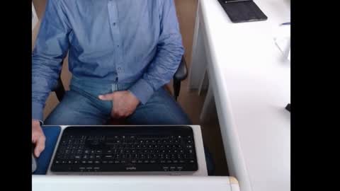 Snapshot of dutchpornking2 chatting on October 4, 2025, 7:17 am dutchpornking2 online show from October 4, 2025, 7:17 am