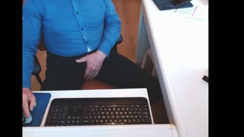 Snapshot of dutchpornking2 chatting on May 2, 2026, 5:51 pm dutchpornking2 online show from May 2, 2026, 5:51 pm