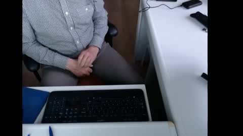 Snapshot of dutchpornking2 chatting on May 6, 2026, 6:46 pm dutchpornking2 online show from May 6, 2026, 6:46 pm