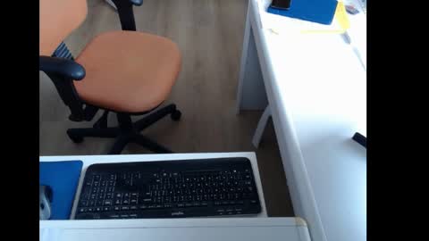 Snapshot of dutchpornking2 chatting on May 30, 2026, 9:17 am dutchpornking2 online show from May 30, 2026, 9:17 am
