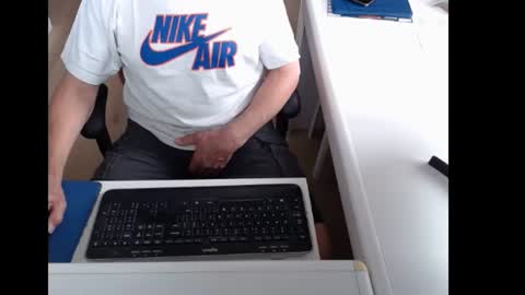 Snapshot of dutchpornking2 chatting on July 7, 2026, 6:05 am dutchpornking2 online show from July 7, 2026, 6:05 am