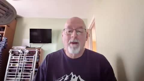 Snapshot of dutchunclejohn chatting on April 22, 2026, 9:33 am DutchUncleJohn online show from April 22, 2026, 9:33 am