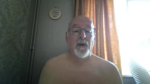 Snapshot of dutchunclejohn chatting on June 24, 2026, 8:35 am DutchUncleJohn online show from June 24, 2026, 8:35 am