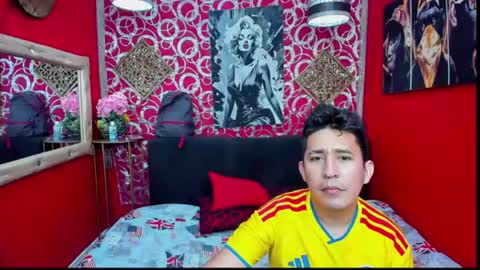 jordan y clarie online show from July 22, 2026, 4:04 am