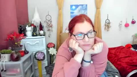 Snapshot of dyannelovee chatting on January 29, 2025, 6:50 pm Dyanne online show from January 29, 2025, 6:50 pm