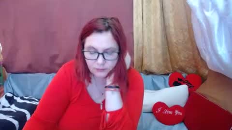 Snapshot of dyannelovee chatting on May 20, 2026, 4:35 pm Dyanne online show from May 20, 2026, 4:35 pm
