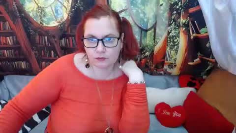 Snapshot of dyannelovee chatting on May 23, 2026, 9:57 am Dyanne online show from May 23, 2026, 9:57 am