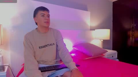 Snapshot of dylan_katee chatting on March 26, 2026, 12:06 am Dylan and Katte online show from March 26, 2026, 12:06 am