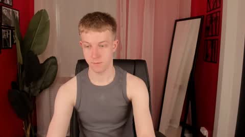 Snapshot of dylan_norton chatting on May 12, 2026, 10:23 am Dylan online show from May 12, 2026, 10:23 am