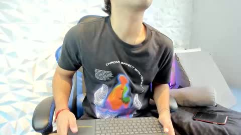 Dylan online show from October 2, 2025, 1:29 pm