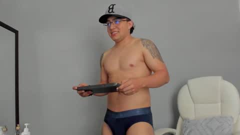   online show from March 10, 2025, 2:26 pm