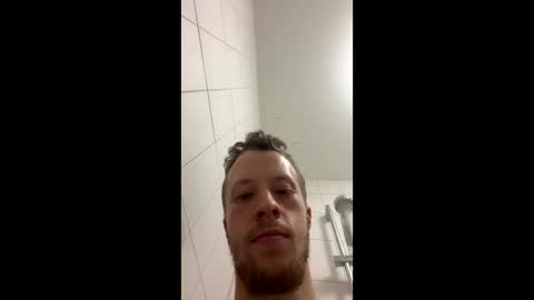 dylanpater4 online show from April 26, 2026, 4:37 pm